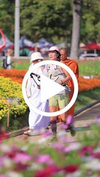 BIB:  <button type="button" onclick="openModal(27588365)" class="btn btn-primary btn-sm float-right" data-toggle="modal" data-target=".modal-high-quality">
                <i class="fa fa-download"></i> Download
                </button>